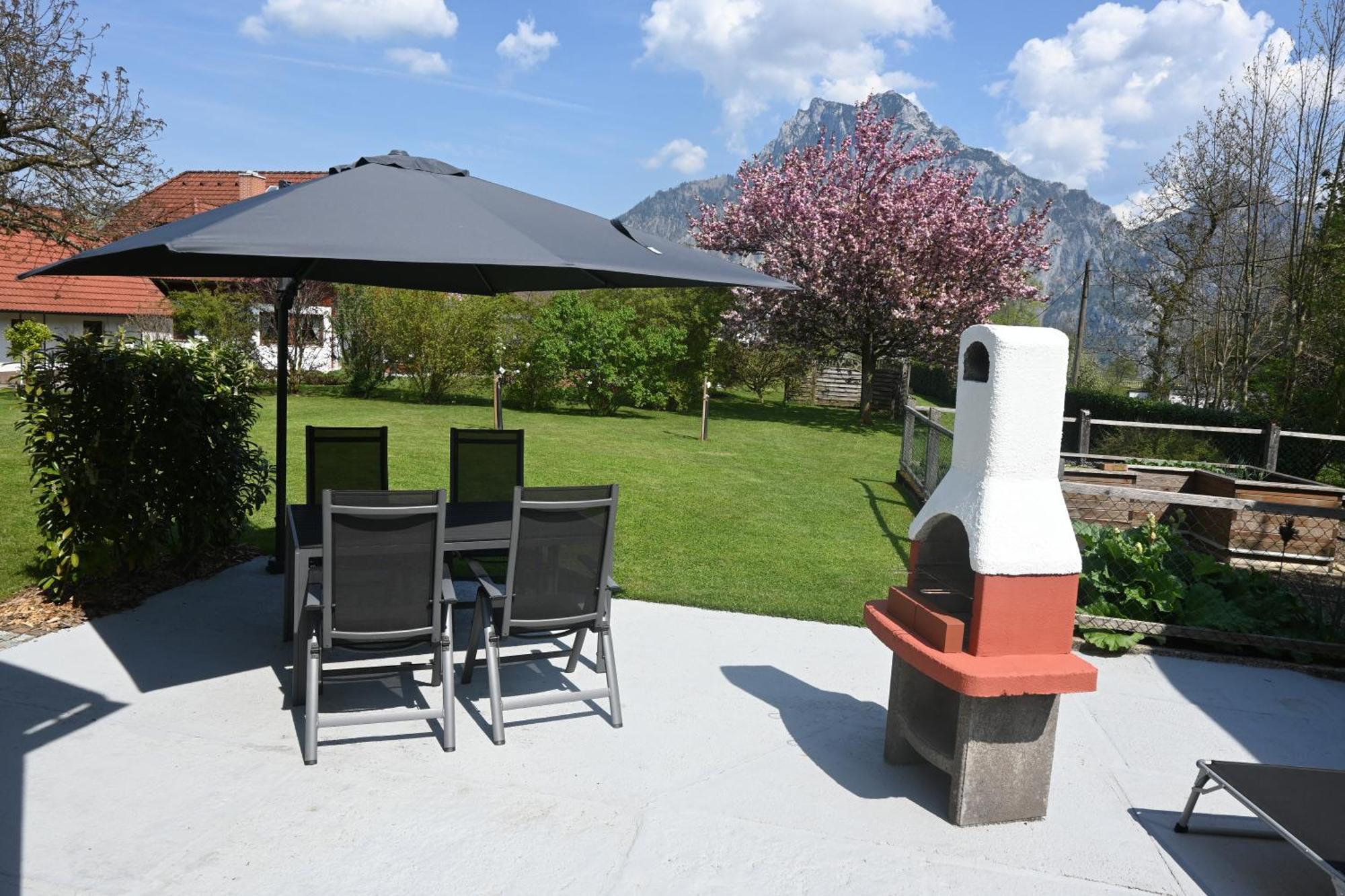 Ferienhaus Humer Altmuenster Bagian luar foto